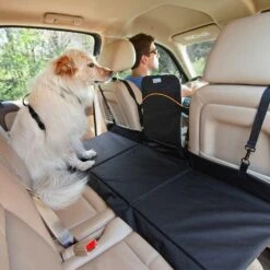 Kurgo EXTENSION DE BANQUETTE ARRIERE (POUR LE CONFORT DE VOTRE CHIEN EN VOITURE) -Équipement De Chasse extension de banquette arriere pour le confort de votre chien en voiture 2