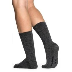 Woolpower Chaussettes Merino Liner Classique LITE - Gris -Équipement De Chasse woolpower chaussettes merino liner classique lite gris 1